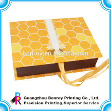 Custom Nice Ribbon Fesxible Lock Flapped Postercard Box Printing